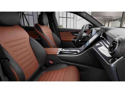 New 2026 Mercedes-Benz GLC 300 4MATIC image 4