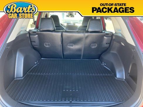 Used 2021 Toyota RAV4 XLE w/ XLE Grade Weather Package AWD/4WD image 8