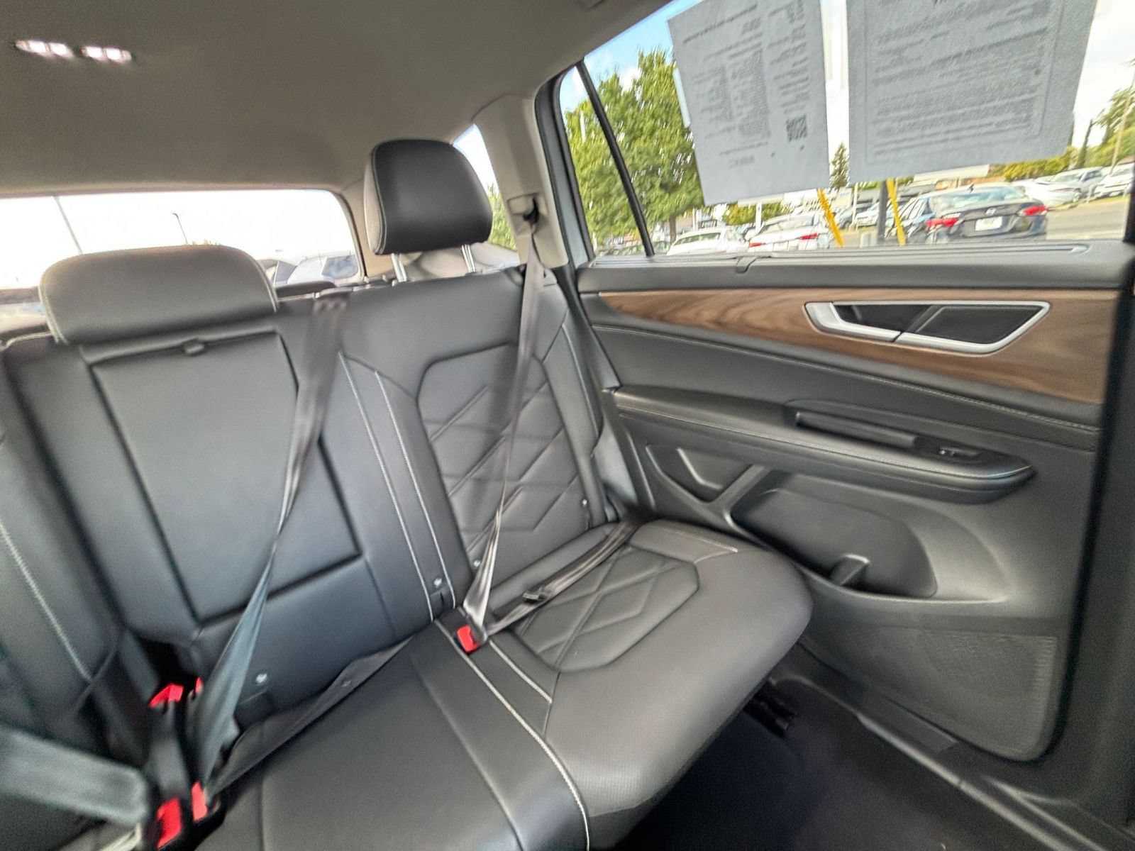 Used 2026 Volkswagen Atlas SE AWD/4WD image 40