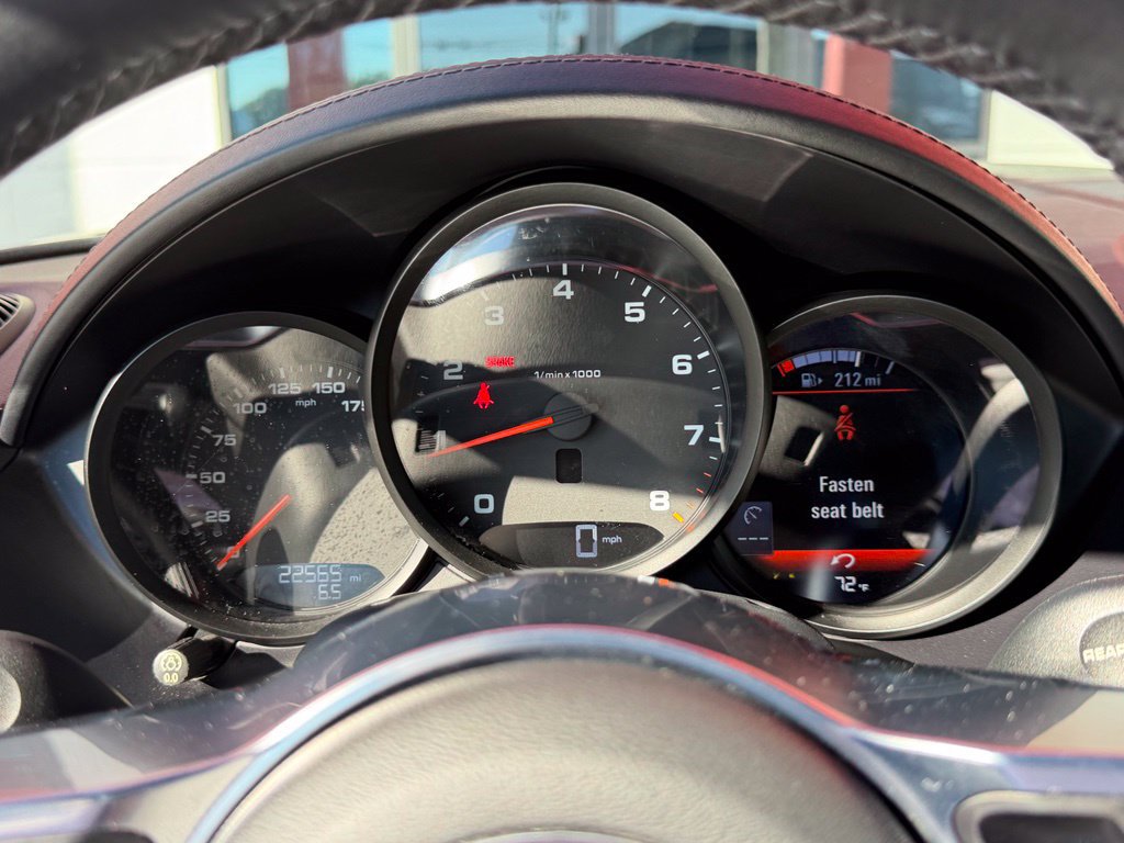 Used 2019 Porsche 718 Cayman RWD image 24
