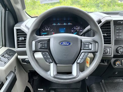 Used 2022 Ford F250 XL w/ STX Appearance Package AWD/4WD image 12