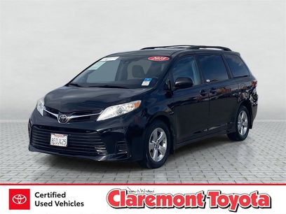 Certified 2018 Toyota Sienna LE