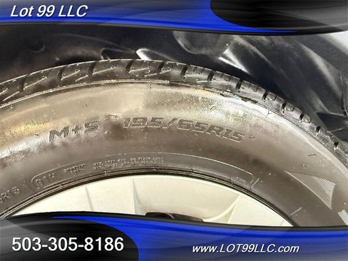 Used 2013 Subaru Impreza 2.0i AWD/4WD image 43