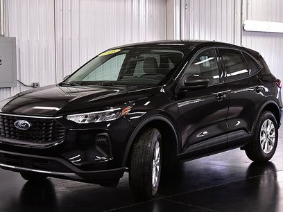 New 2025 Ford Escape Active w/ Cold Weather Package