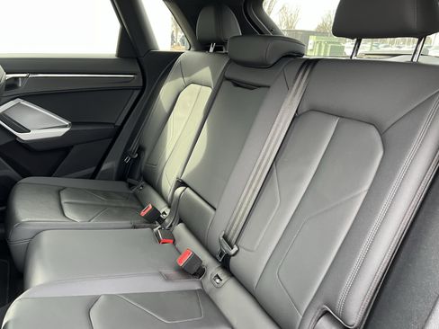 Used 2022 Audi Q3 2.0T Premium Plus w/ Premium Plus Package image 34