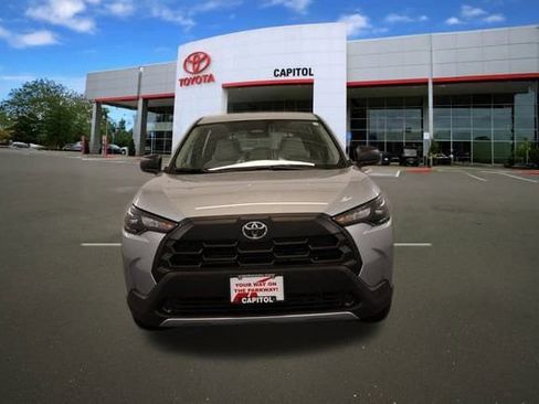 New 2026 Toyota Corolla Cross L image 6