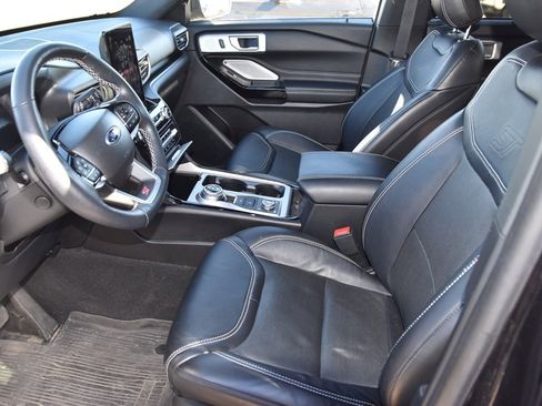 Used 2023 Ford Explorer ST w/ Equipment Group 401A image 10