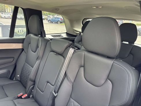 New 2026 Volvo XC90 B6 Plus w/ Protection Package Premier image 26