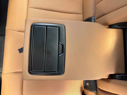 Certified 2025 BMW 330i Sedan RWD image 40