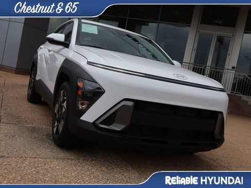 Used 2024 Hyundai Kona SEL w/ Convenience Package FWD image 7