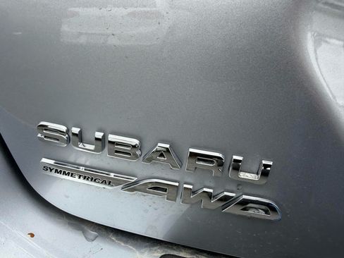Used 2024 Subaru Crosstrek 2.0i Premium AWD/4WD image 6