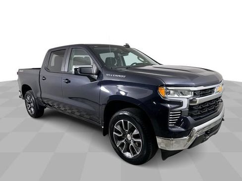 Used 2023 Chevrolet Silverado 1500 LT AWD/4WD image 2