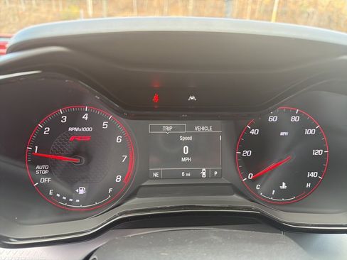 New 2026 Chevrolet Trax RS w/ Sunroof Package image 24