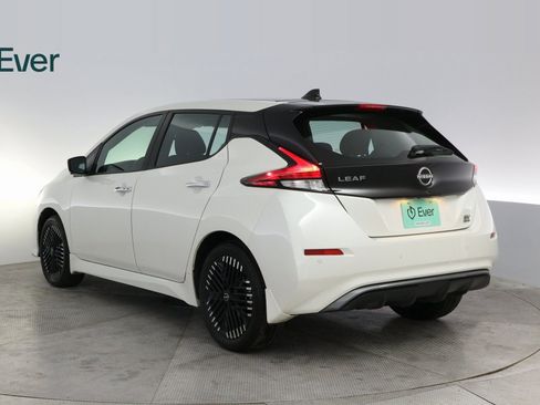 Used 2025 Nissan Leaf SV Plus image 14