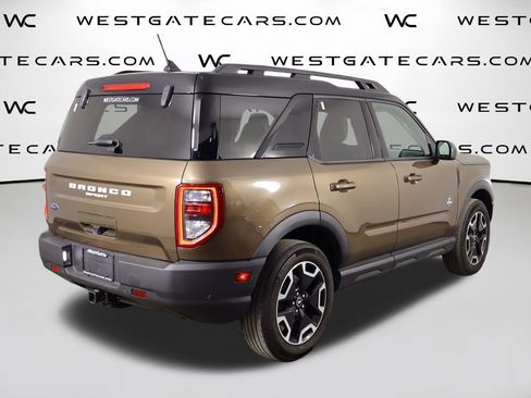 Used 2022 Ford Bronco Sport Outer Banks w/ Tech Package AWD/4WD image 43