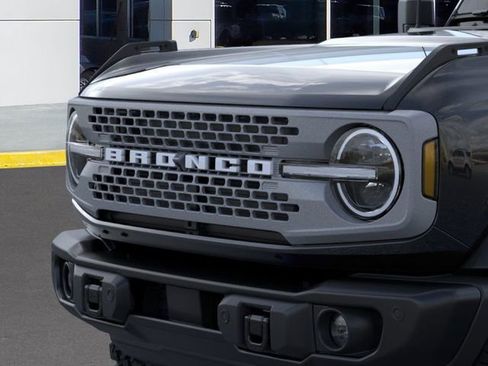 New 2026 Ford Bronco Badlands image 22