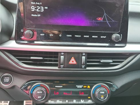 Used 2023 Kia Forte GT image 14