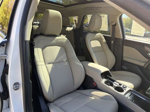 New 2026 Lincoln Corsair Reserve image 27