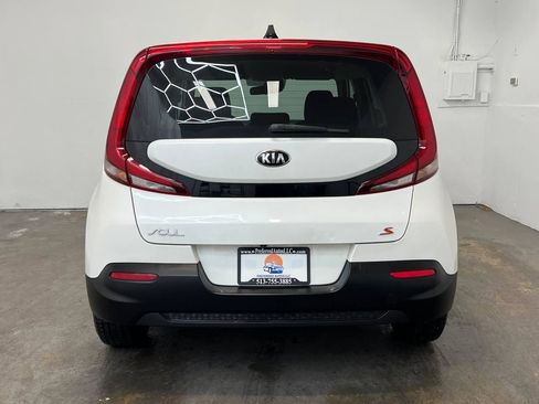Used 2020 Kia Soul S FWD image 5