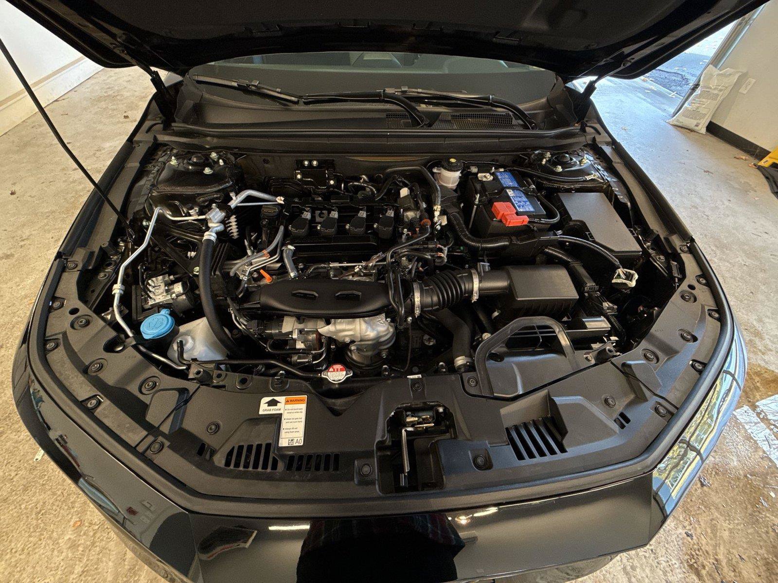 Used 2025 Honda Accord SE image 18