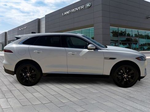 Used 2023 Jaguar F-PACE S AWD/4WD image 6