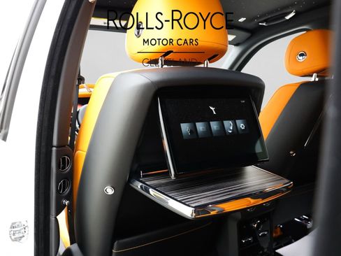 New 2026 Rolls-Royce Cullinan AWD/4WD image 15