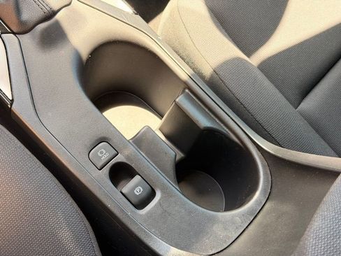 Used 2024 Toyota Corolla LE FWD image 33
