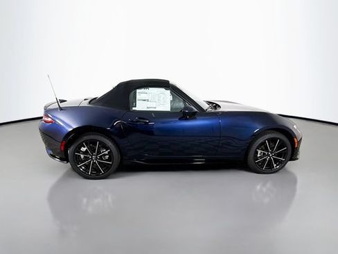 New 2026 MAZDA MX-5 Miata Grand Touring w/ Appearance Package RWD image 8