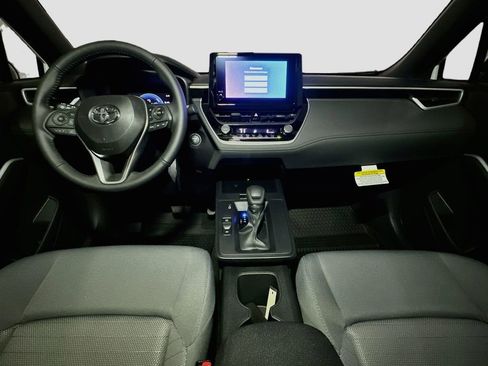 New 2026 Toyota Corolla Cross AWD Hybrid w/ Moonroof Package image 7