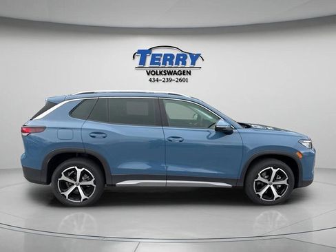 New 2026 Volkswagen Tiguan SE image 1