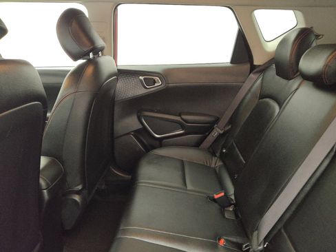 Used 2021 Kia Soul S FWD image 18