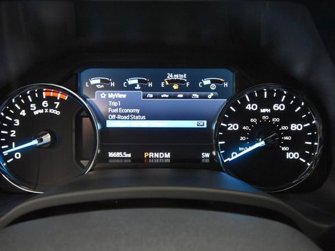 Used 2022 Ford F250 Platinum AWD/4WD image 11
