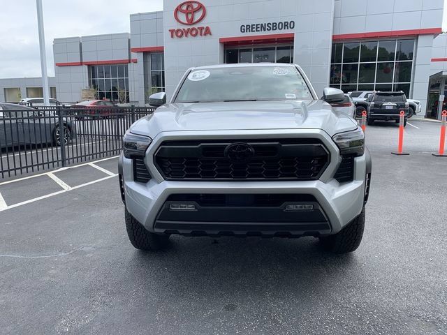 Certified 2026 Toyota Tacoma TRD Off-Road AWD/4WD image 3