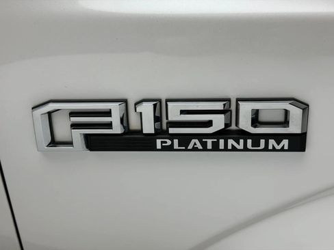 Used 2018 Ford F150 Platinum w/ Equipment Group 701A Luxury AWD/4WD image 9