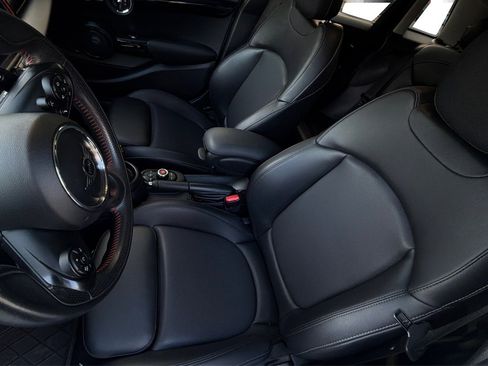 Used 2021 MINI Cooper S w/ Premium Package image 11