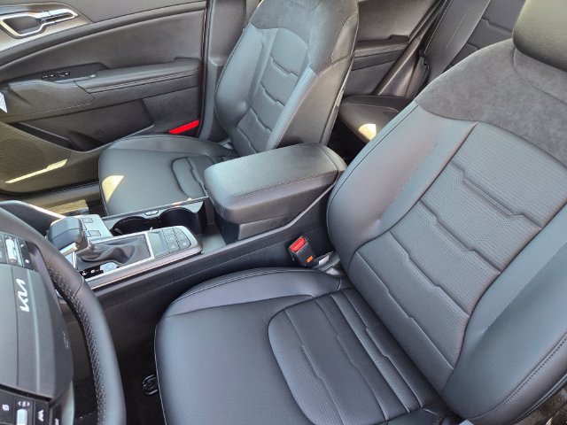 New 2026 Kia Sportage SX FWD image 24