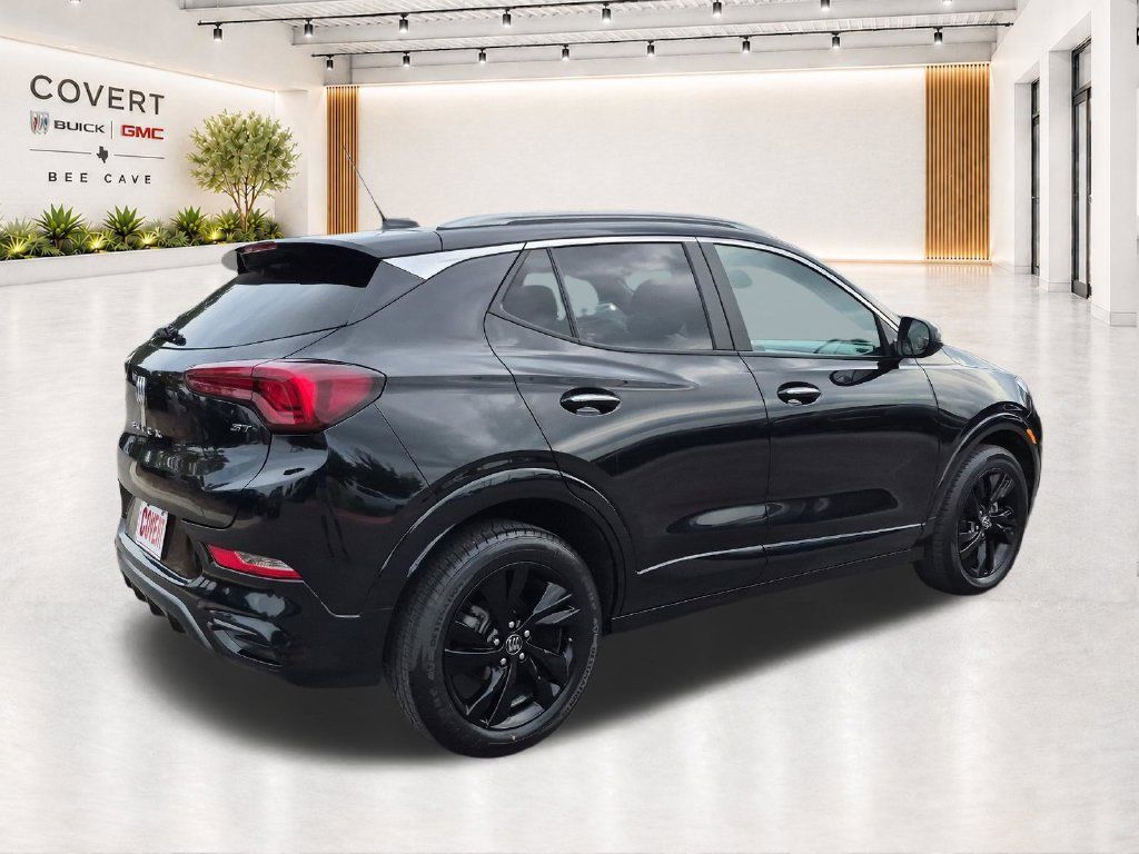 Used 2024 Buick Encore GX Sport Touring FWD image 10