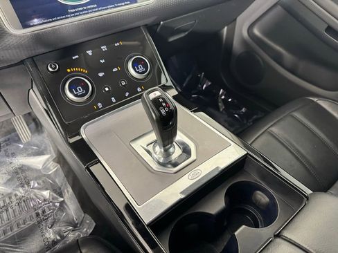 Used 2020 Land Rover Range Rover Evoque S AWD/4WD image 25