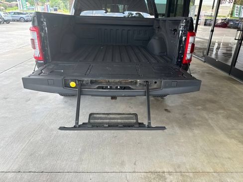 Used 2023 Ford F150 Lariat w/ Equipment Group 502A High AWD/4WD image 26