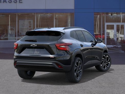 New 2026 Chevrolet Trax RS FWD image 4