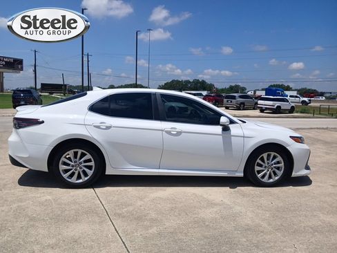 Used 2023 Toyota Camry LE FWD image 13