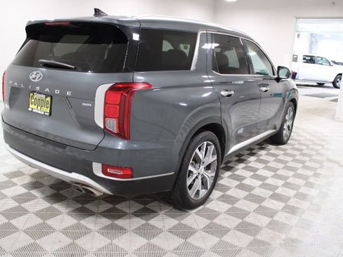 Used 2022 Hyundai Palisade SEL w/ 8P Bench Seat Package image 7