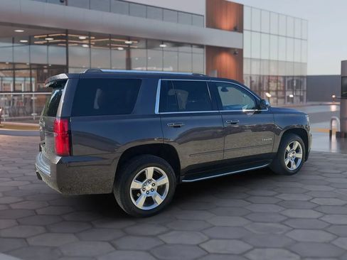 Used 2018 Chevrolet Tahoe Premier RWD image 16