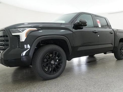 New 2026 Toyota Tundra Limited AWD/4WD image 17