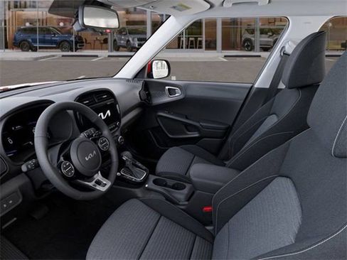 New 2025 Kia Soul EX FWD image 17