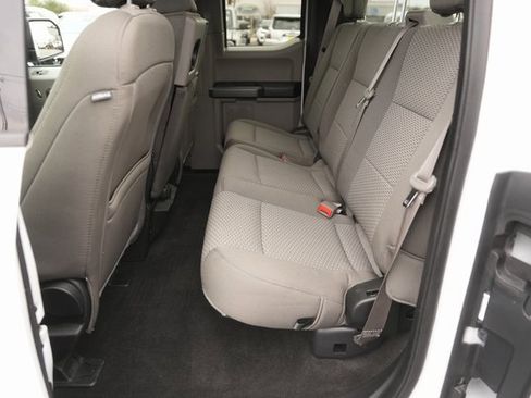 Certified 2019 Ford F150 XLT image 12