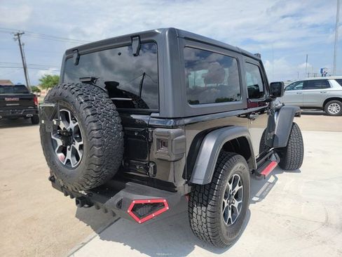 Used 2021 Jeep Wrangler Rubicon AWD/4WD image 7