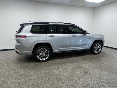 Certified 2022 Jeep Grand Cherokee L Summit w/ Advanced Protech Group IV image 23