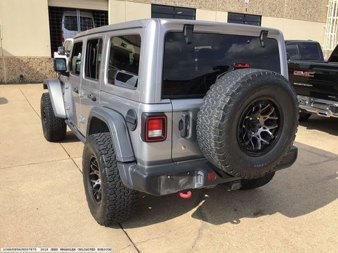 Used 2018 Jeep Wrangler Unlimited Rubicon image 4