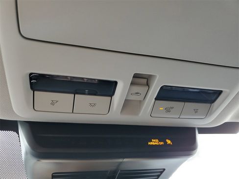 Used 2025 MAZDA CX-70 3.3 Turbo w/ Preferred Package image 31